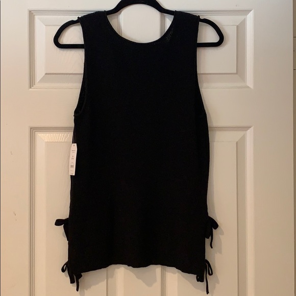 Time and Tru Sweater Tank Top - Picture 2 of 7